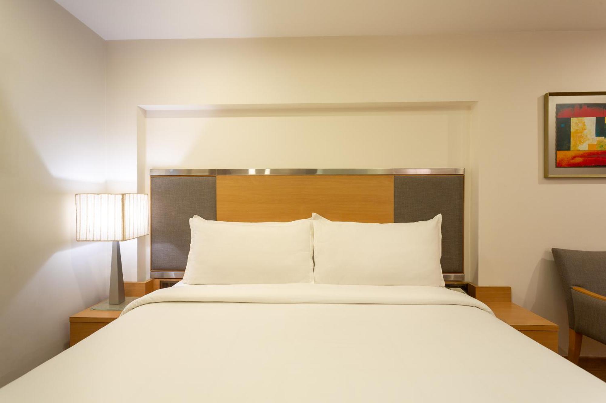 The Residency, Chennai Otel Dış mekan fotoğraf